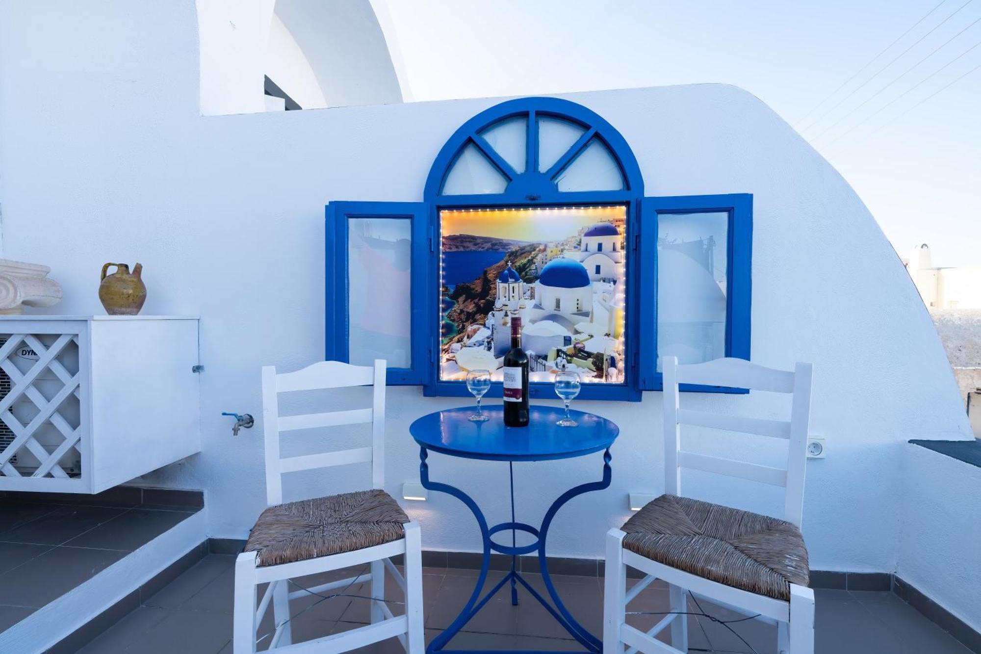Villa Sertis Santorini 이메로비글리 외부 사진